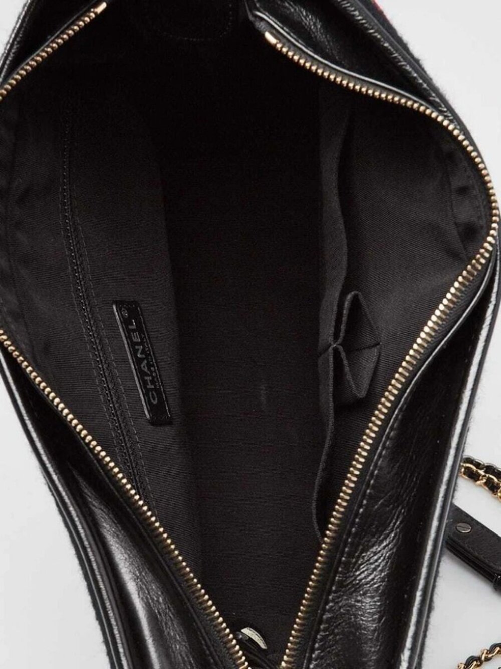 Chanel Black Wool/Leather Paris-Hamburg Medium Gabrielle Hobo Bag - Picture 8 of 10